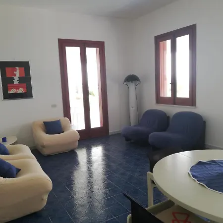 Casa Sgarlata بيت للعطل